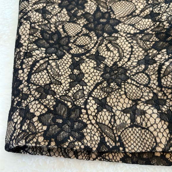 ✨ Black Lace Overlay Pencil Skirt – Elegant & Trendy - Picture 4 of 9